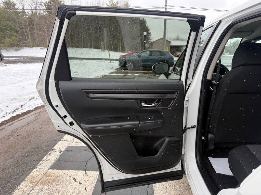 Honda CR-V LX, keyless entry, backup camera, Bluetooth 2025 à Kentville, Nouvelle-Écosse - 13 - w1024h768px