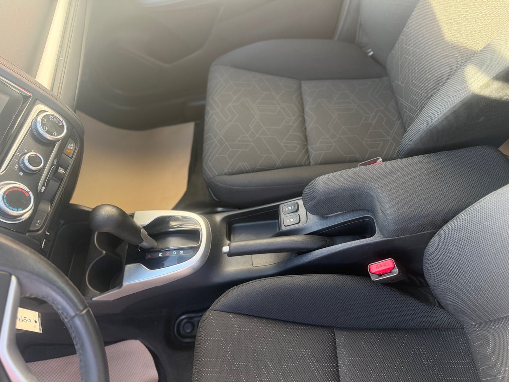 2015 Honda FIT EX/EXL Ex, keyless entry, backup cam,remote trunk release in COLDBROOK, Nova Scotia - 13 - w1024h768px