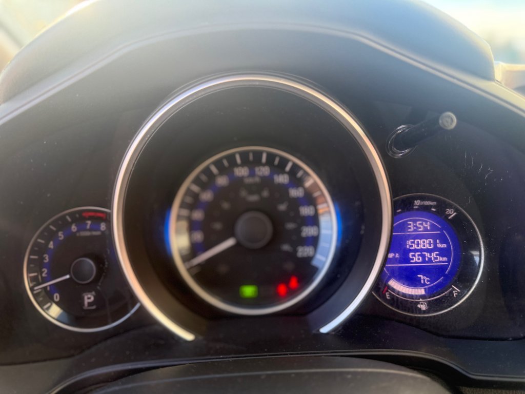 2015 Honda FIT EX/EXL Ex, keyless entry, backup cam,remote trunk release in COLDBROOK, Nova Scotia - 11 - w1024h768px