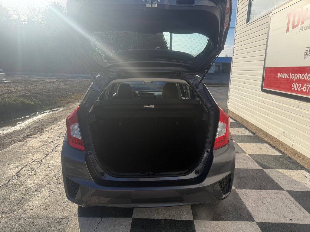 2015 Honda FIT EX/EXL Ex, keyless entry, backup cam,remote trunk release in COLDBROOK, Nova Scotia - 16 - w1024h768px