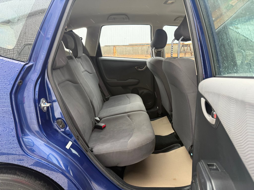 Honda FIT LX, keyless entry, backup camera, Bluetooth 2013 à COLDBROOK, Nouvelle-Écosse - 17 - w1024h768px
