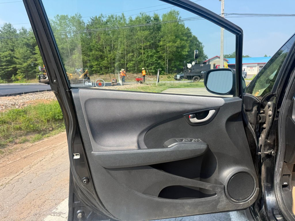 2014 Honda FIT LX, Keyless entry, MP3, Cruise control in COLDBROOK, Nova Scotia - 5 - w1024h768px