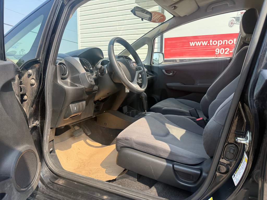 2014 Honda FIT LX, Keyless entry, MP3, Cruise control in COLDBROOK, Nova Scotia - 7 - w1024h768px