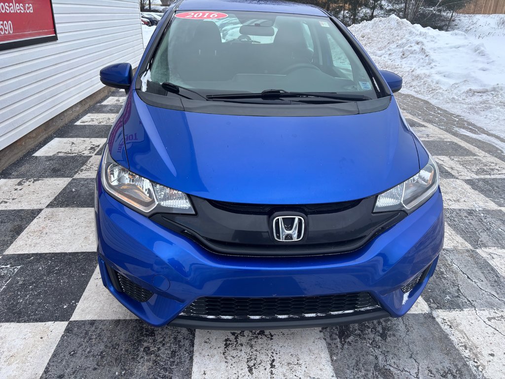 2016 Honda Fit LX - traction control, heated seats, reverse cam in COLDBROOK, Nova Scotia - 2 - w1024h768px