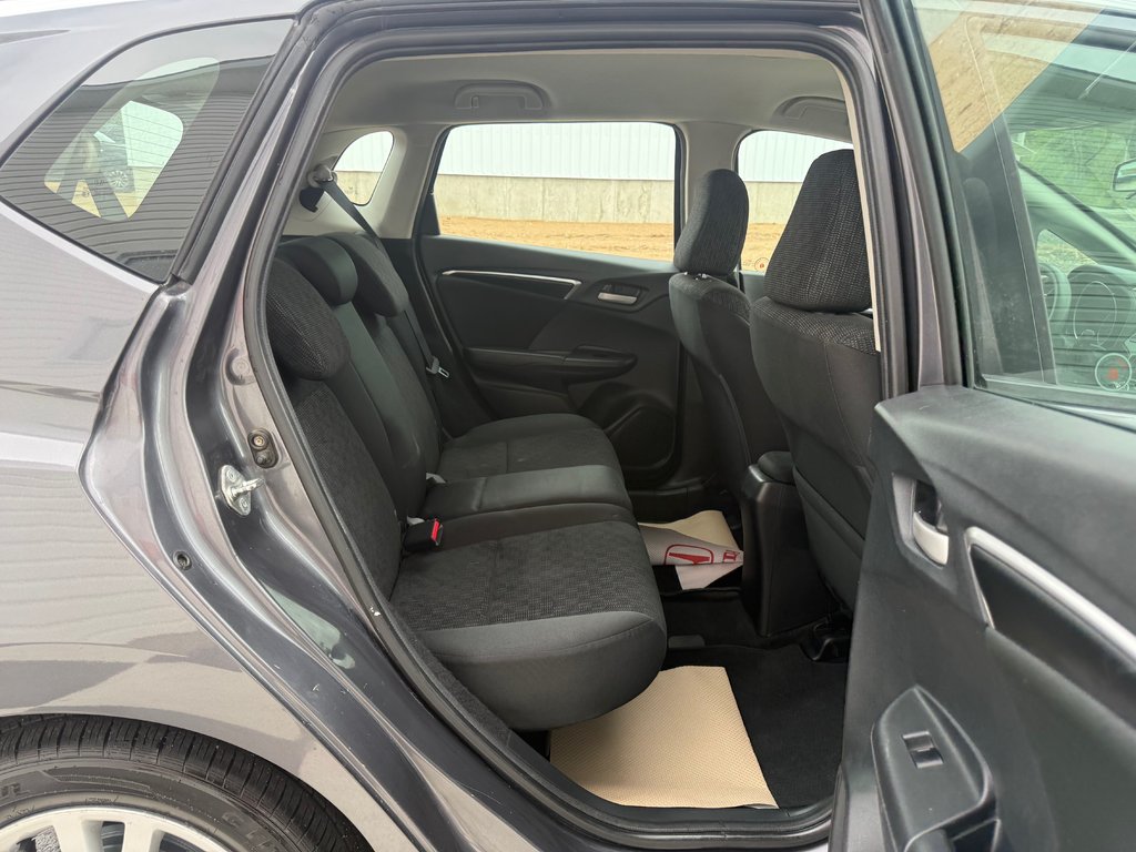 Honda FIT LX, keyless entry, backup camera, Bluetooth 2016 à COLDBROOK, Nouvelle-Écosse - 14 - w1024h768px
