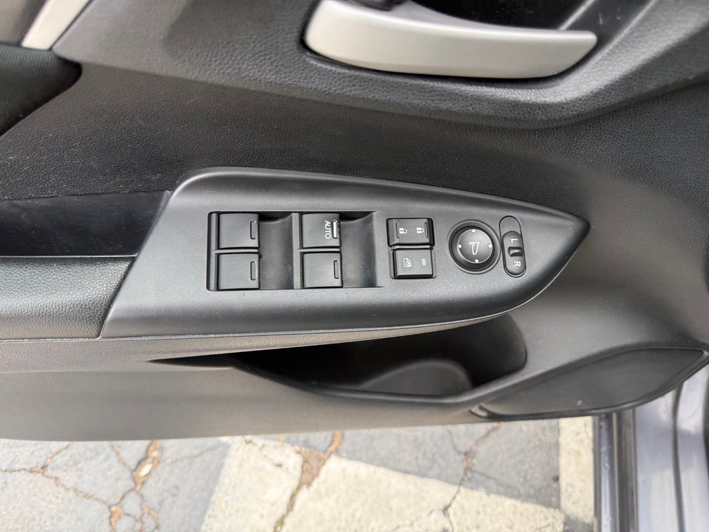 Honda FIT LX, keyless entry, backup camera, Bluetooth 2016 à COLDBROOK, Nouvelle-Écosse - 8 - w1024h768px