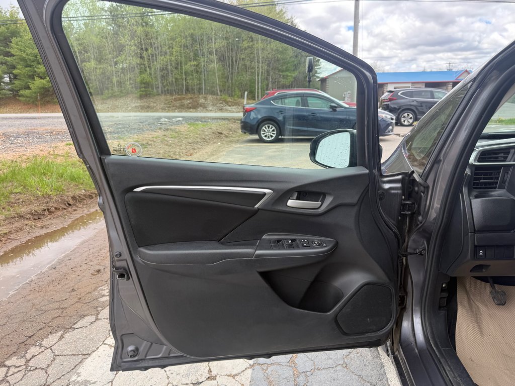 Honda FIT LX, keyless entry, backup camera, Bluetooth 2016 à COLDBROOK, Nouvelle-Écosse - 7 - w1024h768px