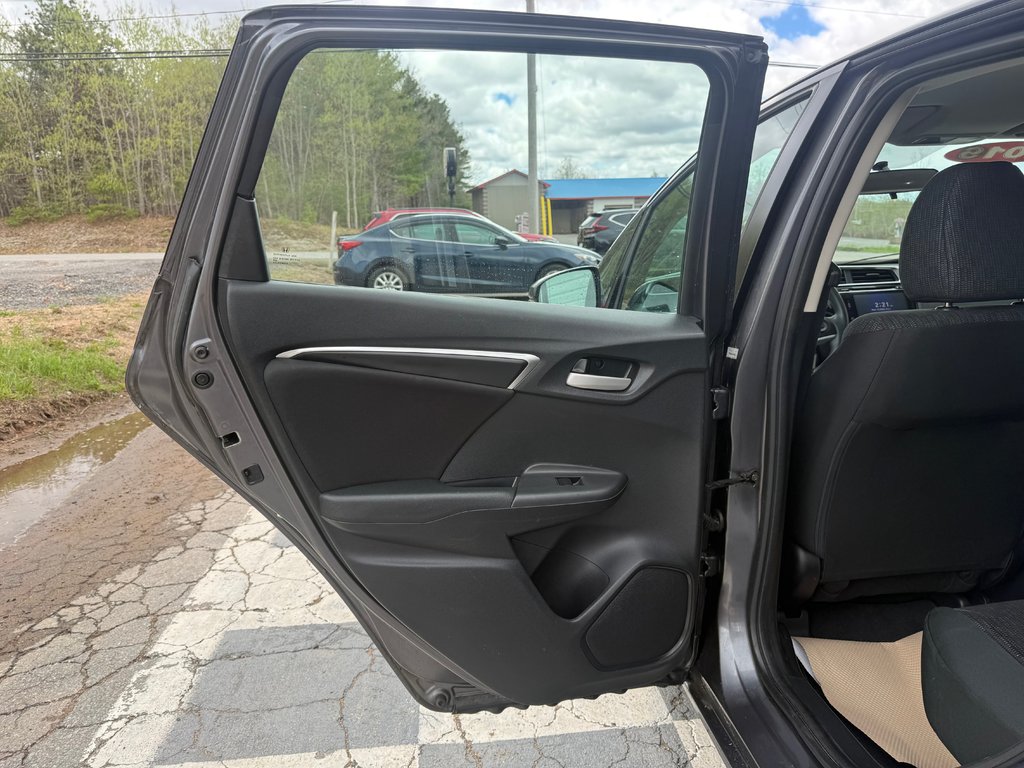 Honda FIT LX, keyless entry, backup camera, Bluetooth 2016 à COLDBROOK, Nouvelle-Écosse - 10 - w1024h768px