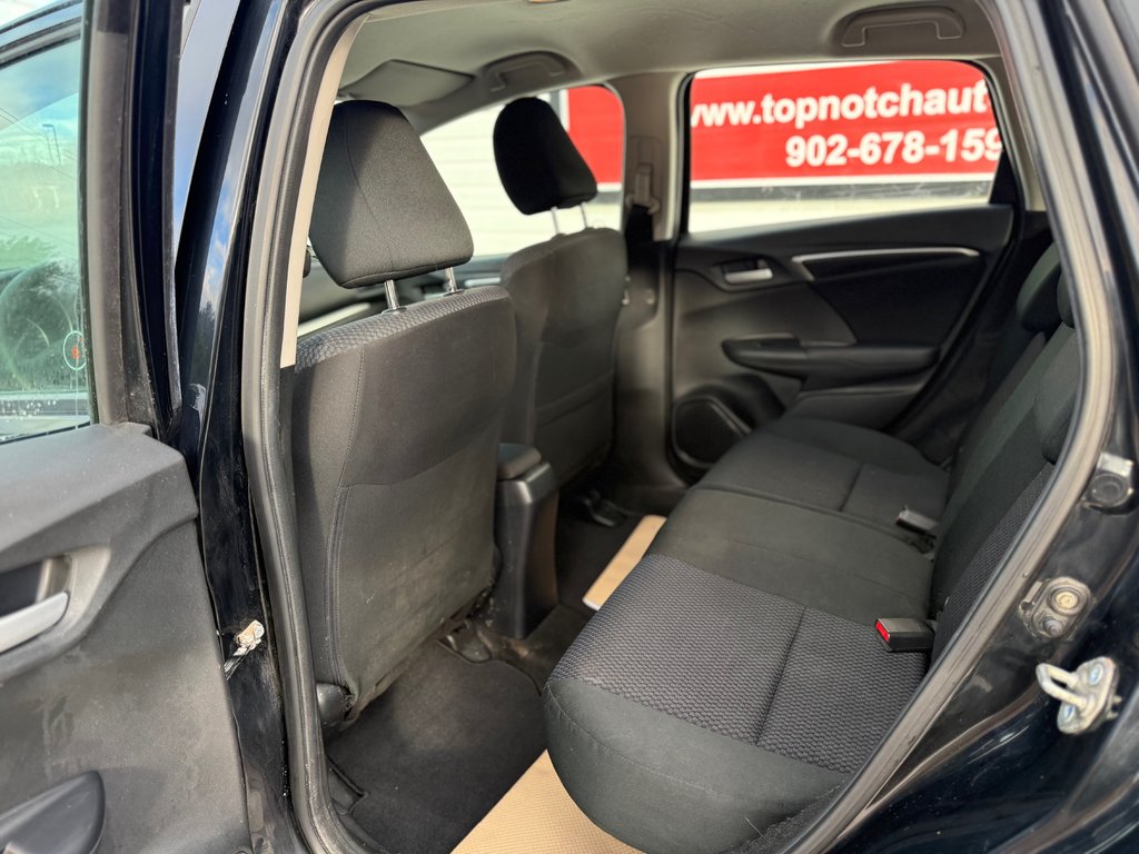 2019 Honda FIT LX, Manual 5-speed, keyless entry, backup camera in COLDBROOK, Nova Scotia - 15 - w1024h768px