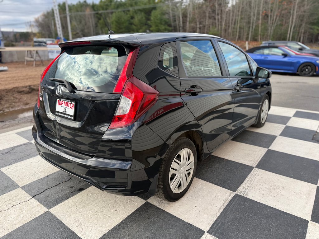 2019 Honda FIT LX, Manual 5-speed, keyless entry, backup camera in COLDBROOK, Nova Scotia - 4 - w1024h768px