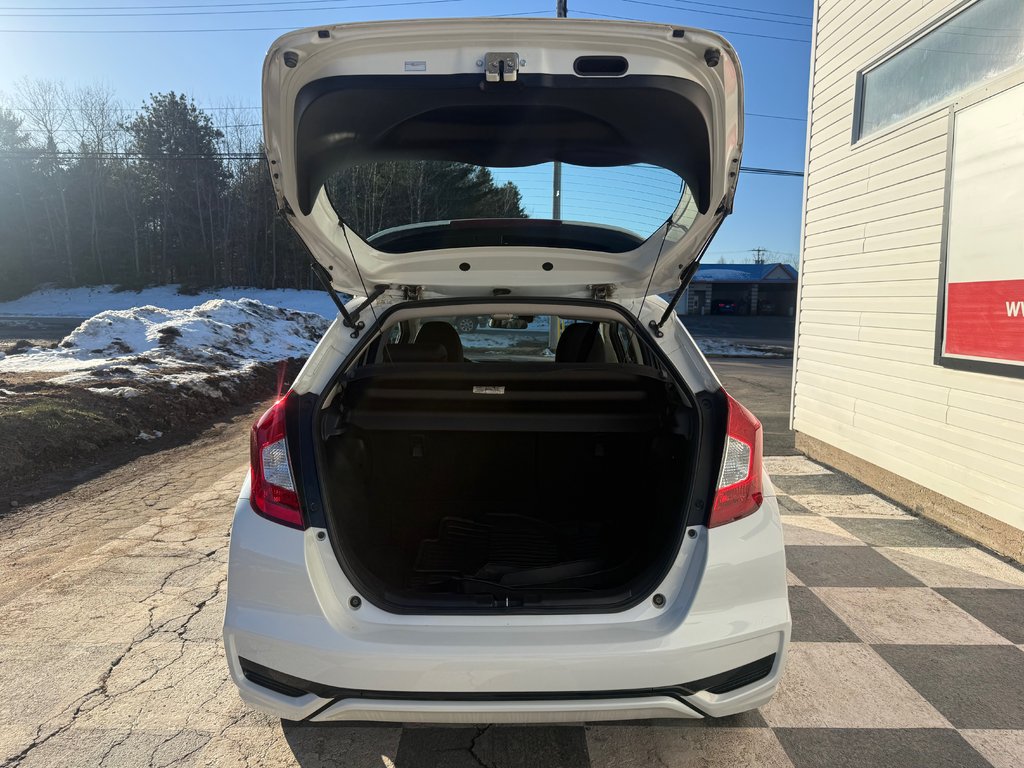 2020 Honda FIT LX , keyless entry, backup camera, Bluetooth in Kentville, Nova Scotia - 15 - w1024h768px