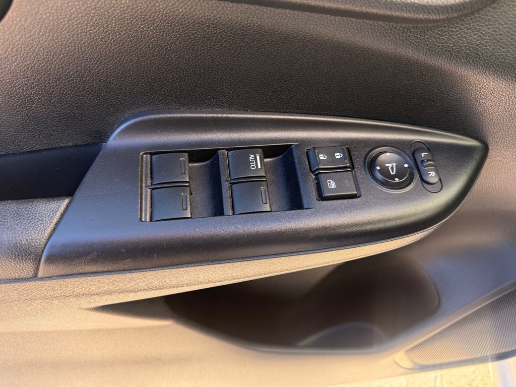 2020 Honda FIT LX , keyless entry, backup camera, Bluetooth in Kentville, Nova Scotia - 8 - w1024h768px