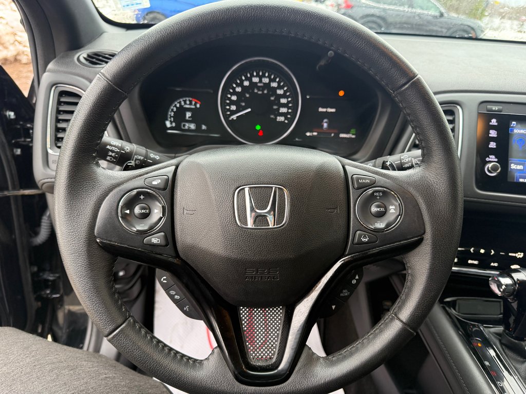 Honda HR-V SPORT Sport, Keyless entry, backup camera, navigation 2020 à Kentville, Nouvelle-Écosse - 10 - w1024h768px