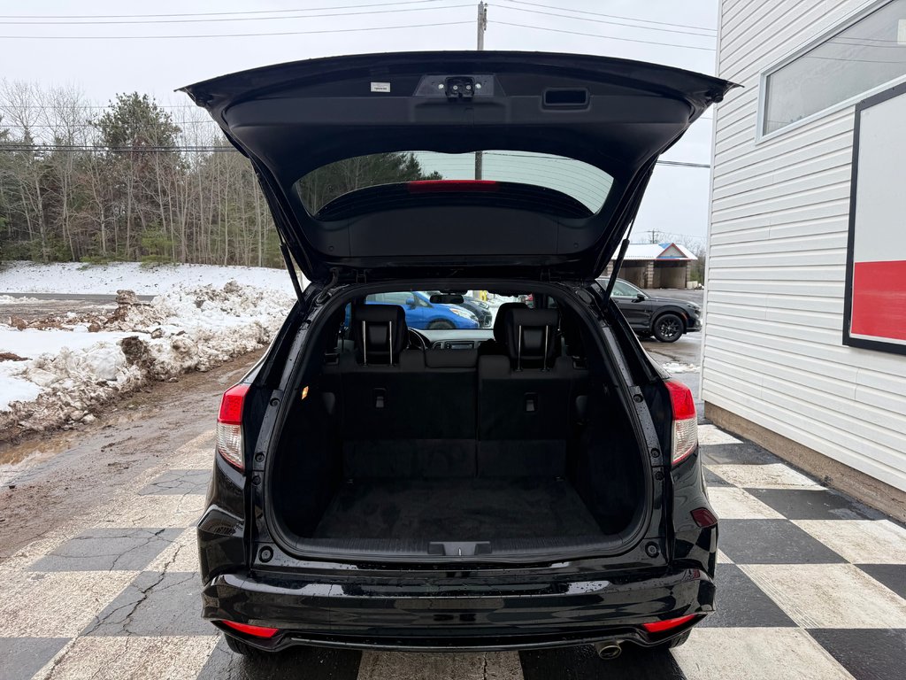 Honda HR-V SPORT Sport, Keyless entry, backup camera, navigation 2020 à Kentville, Nouvelle-Écosse - 17 - w1024h768px