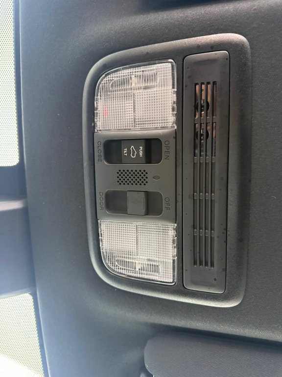 Honda HR-V SPORT Sport, Keyless entry, backup camera, navigation 2020 à Kentville, Nouvelle-Écosse - 14 - w1024h768px