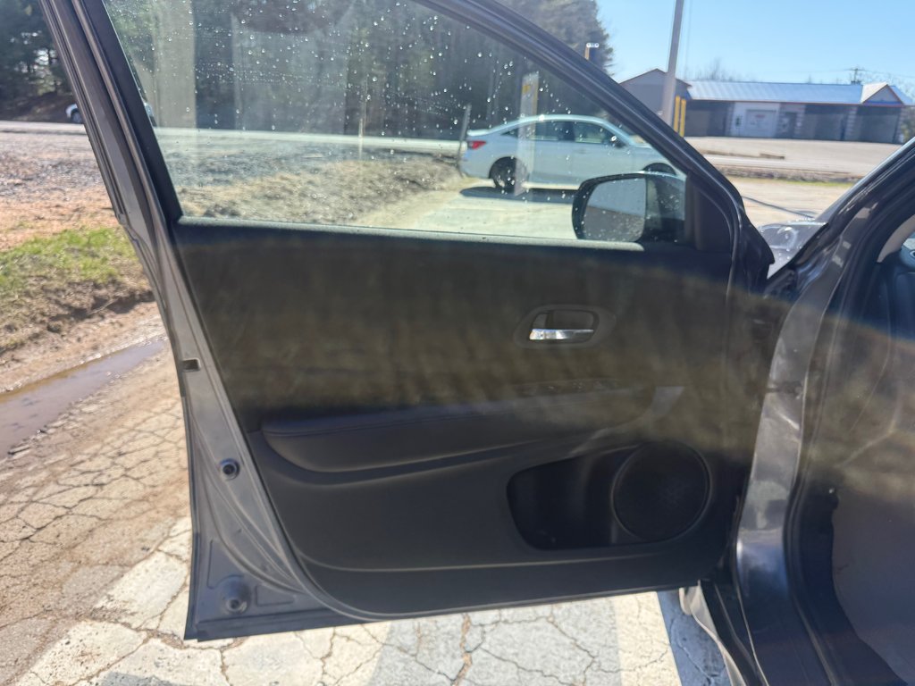 Honda HR-V LX, keyless entry, backup camera, Bluetooth 2017 à COLDBROOK, Nouvelle-Écosse - 7 - w1024h768px