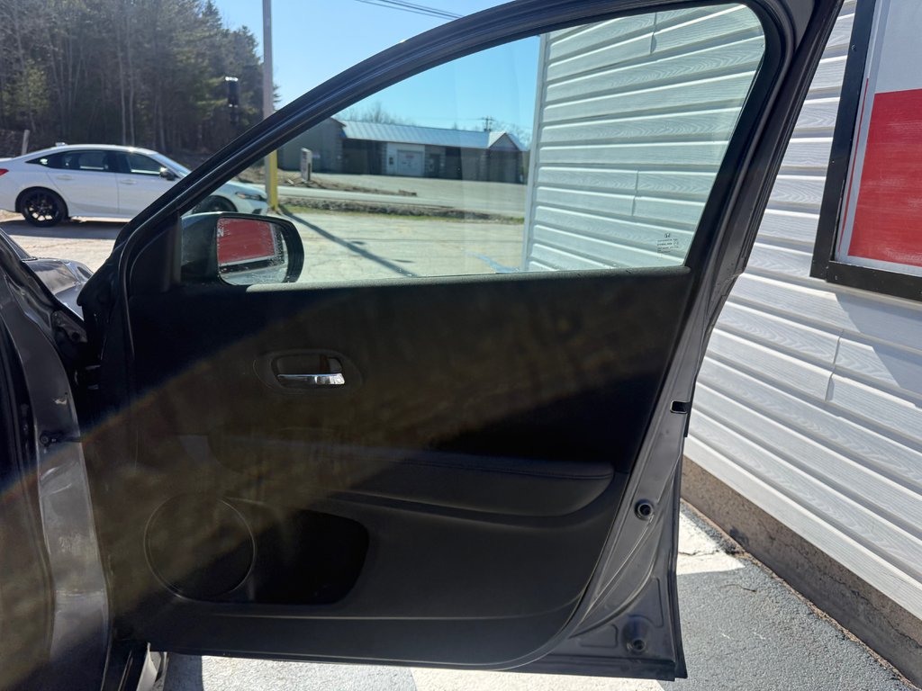 Honda HR-V LX, keyless entry, backup camera, Bluetooth 2017 à COLDBROOK, Nouvelle-Écosse - 18 - w1024h768px