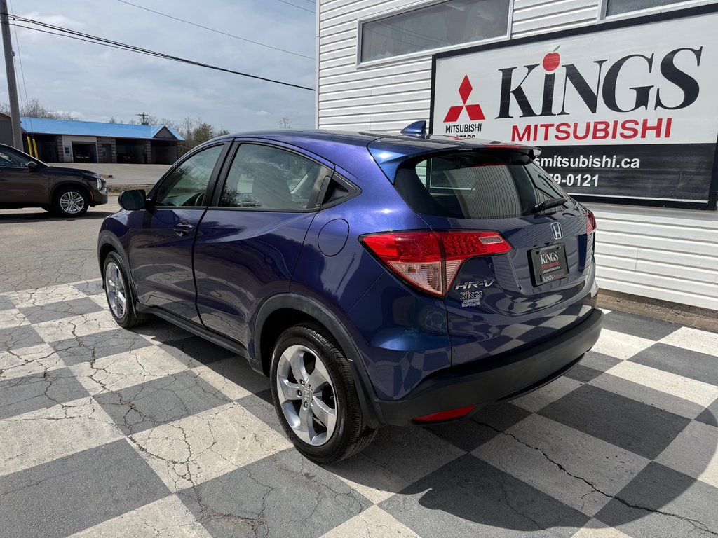 2017 Honda HR-V LX, keyless entry, backup camera, Bluetooth in Kentville, Nova Scotia - 6 - w1024h768px
