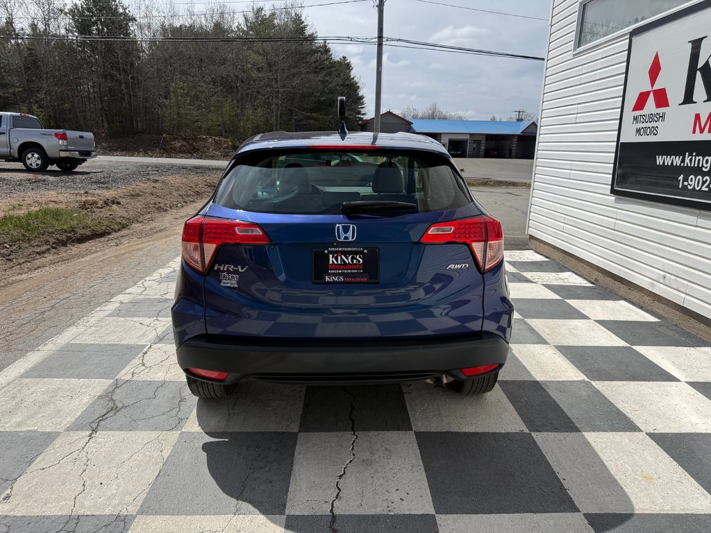 2017 Honda HR-V LX, keyless entry, backup camera, Bluetooth in Kentville, Nova Scotia - 5 - w1024h768px