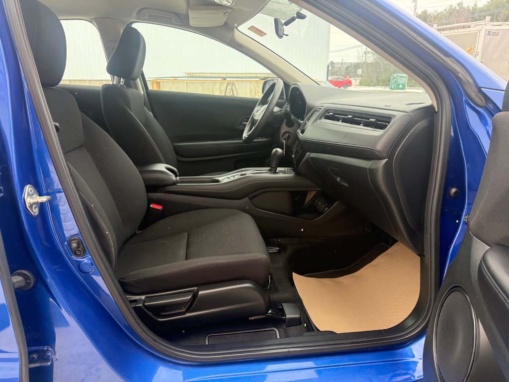 2018 Honda HR-V LX, keyless entry, backup camera, Bluetooth in Kentville, Nova Scotia - 19 - w1024h768px