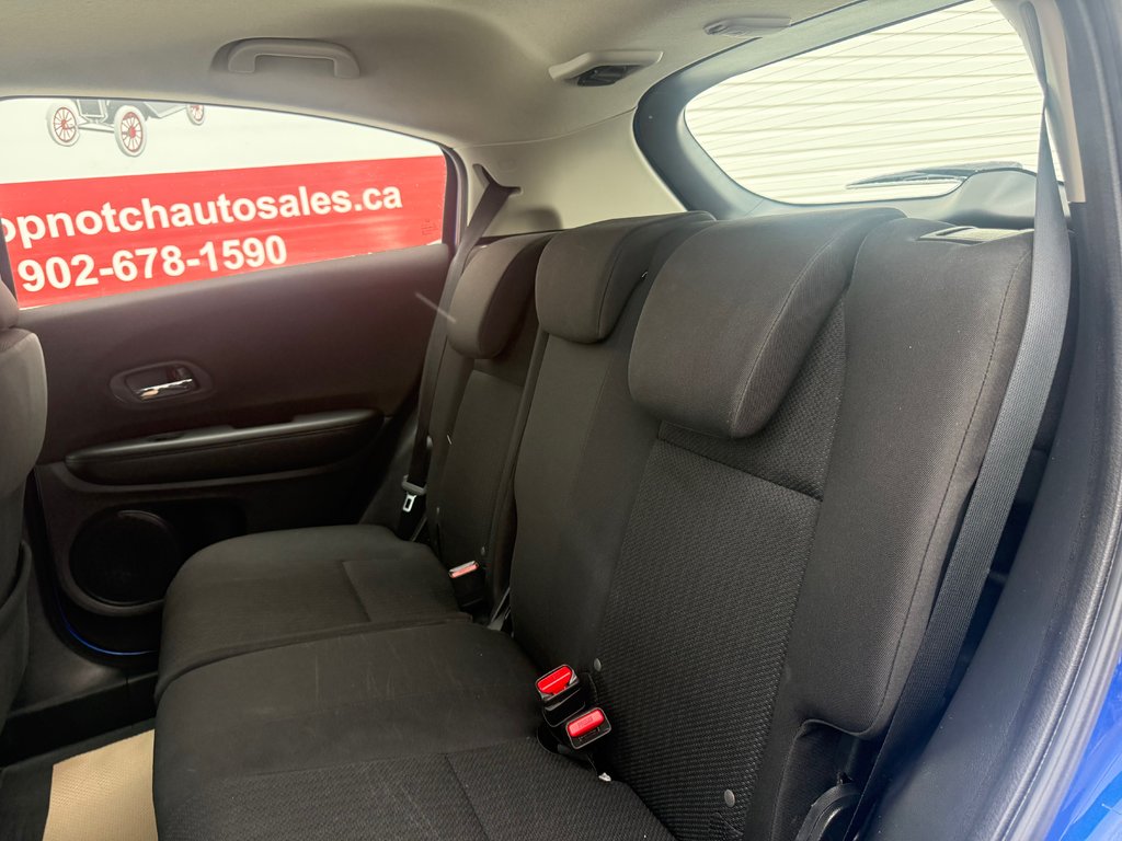 2018 Honda HR-V LX, keyless entry, backup camera, Bluetooth in Kentville, Nova Scotia - 14 - w1024h768px