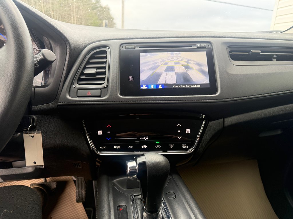 2018 Honda HR-V LX, keyless entry, backup camera, Bluetooth in Kentville, Nova Scotia - 12 - w1024h768px
