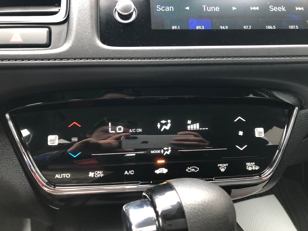 HR-V LX 2WD, hands free, cruise control, econ mode, 2019 à COLDBROOK, Nouvelle-Écosse - 12 - w1024h768px