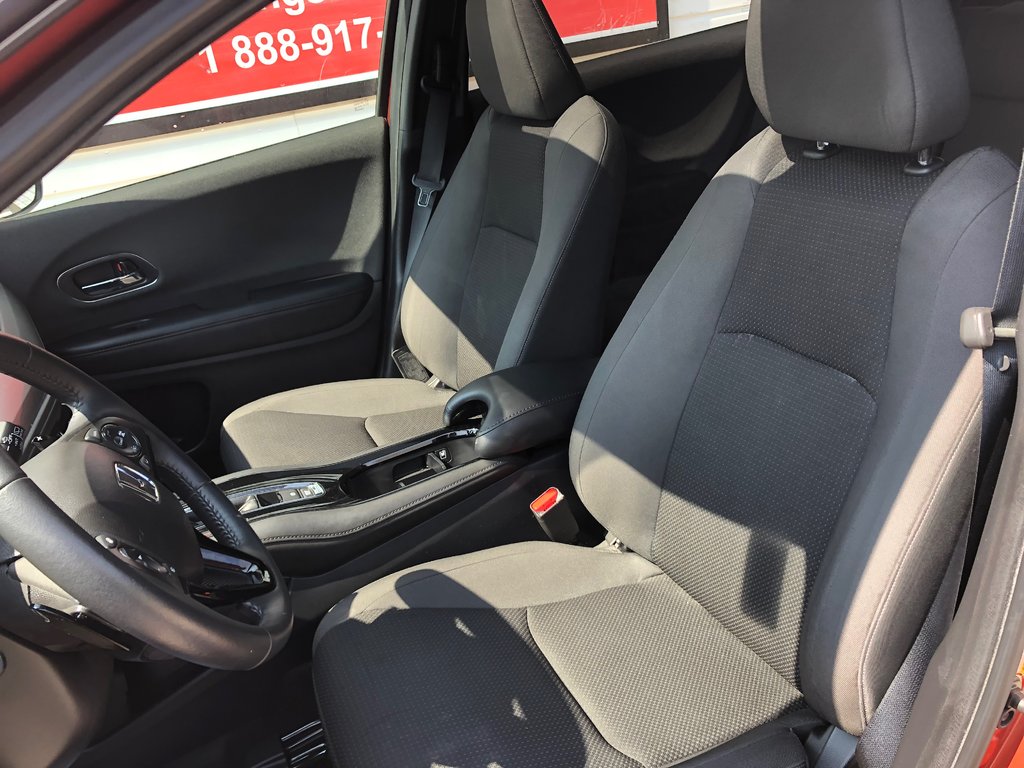 2019 Honda HR-V Sport - sunroof, hands free, reverse camera, a/c in Kentville, Nova Scotia - 18 - w1024h768px