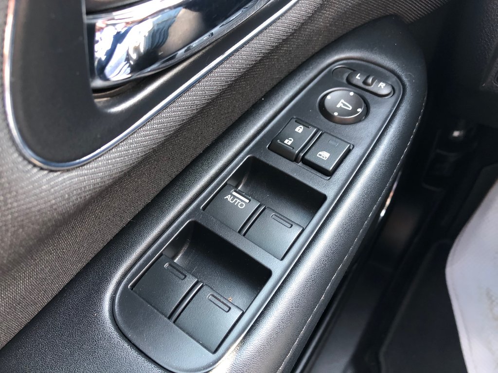 2019 Honda HR-V Sport - sunroof, hands free, reverse camera, a/c in Kentville, Nova Scotia - 7 - w1024h768px