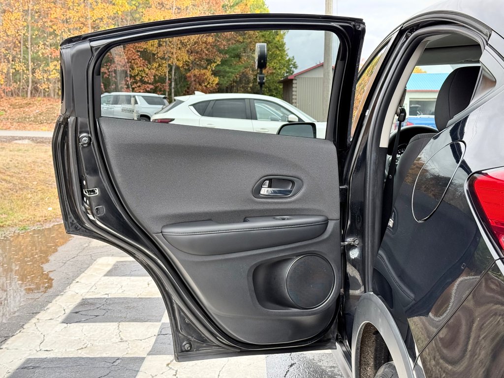2019 Honda HR-V LX | Lane Assist, Traction Control, Heated Seats in COLDBROOK, Nova Scotia - 19 - w1024h768px