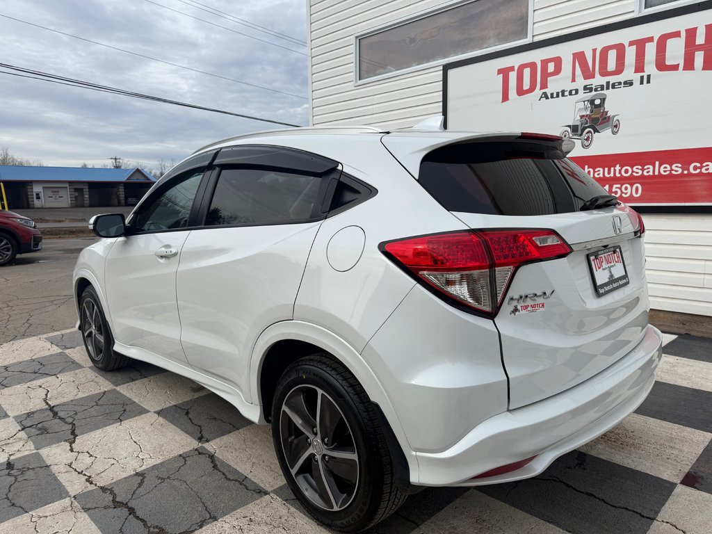 2019 Honda HR-V Touring, keyless entry, remote start, leather seat in COLDBROOK, Nova Scotia - 6 - w1024h768px