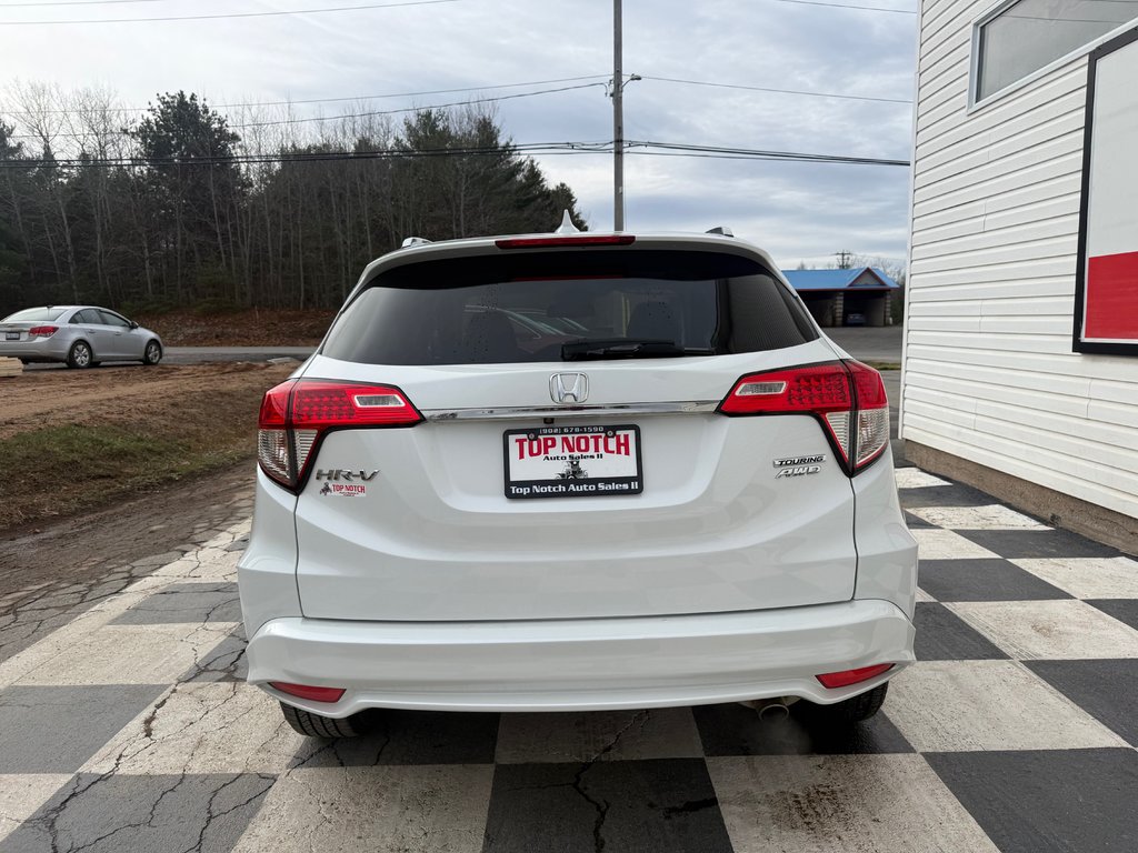 2019 Honda HR-V Touring, keyless entry, remote start, leather seat in COLDBROOK, Nova Scotia - 5 - w1024h768px
