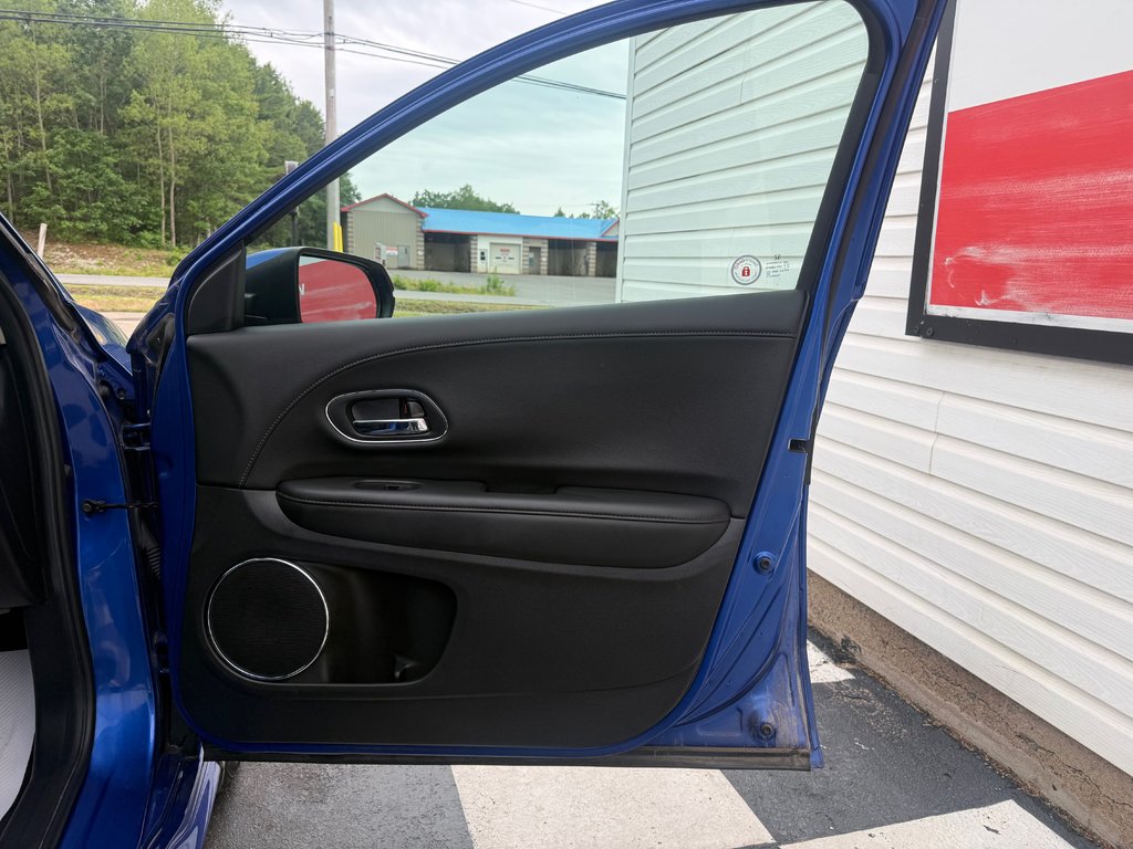 Honda HR-V Touring, keyless entry, backup camera, Bluetooth 2019 à Kentville, Nouvelle-Écosse - 19 - w1024h768px