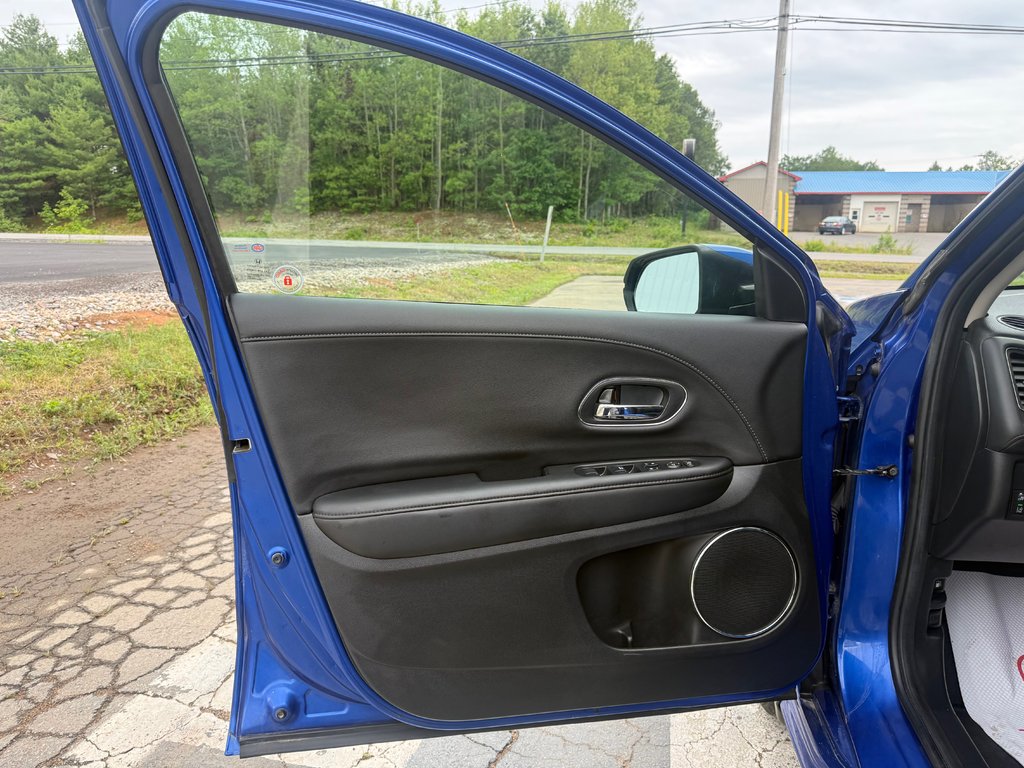 Honda HR-V Touring, keyless entry, backup camera, Bluetooth 2019 à Kentville, Nouvelle-Écosse - 7 - w1024h768px