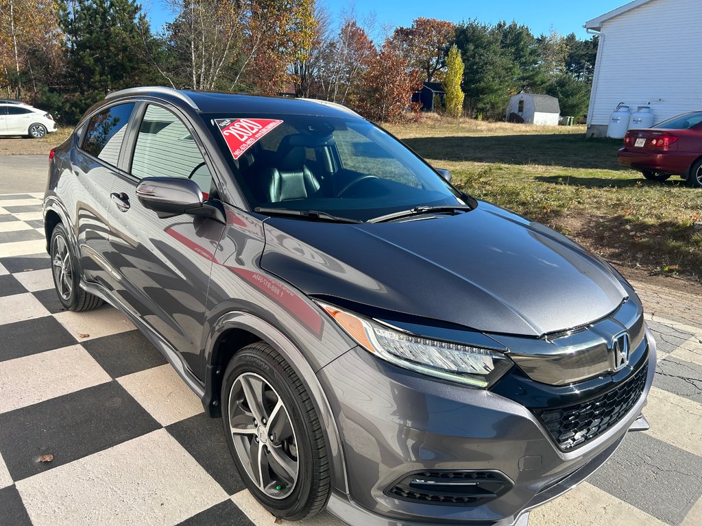 2020  HR-V Touring - AWD, Leather, Heated seats, Sunroof, A.C in Kentville, Nova Scotia - 3 - w1024h768px