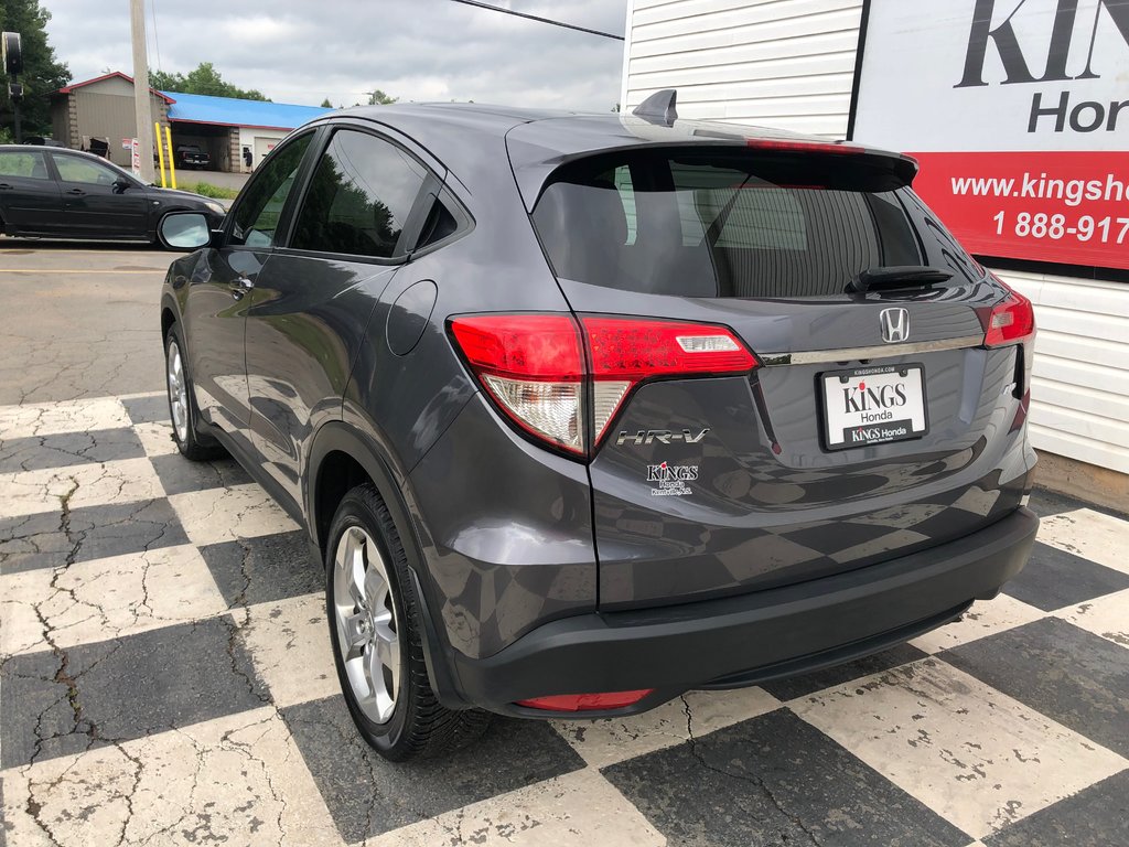 2020  HR-V LX, AC, Reverse camera, heated windshield in COLDBROOK, Nova Scotia - 6 - w1024h768px