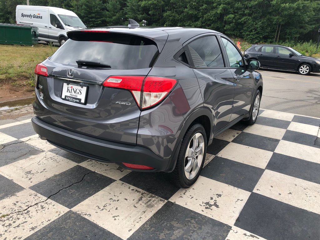 2020  HR-V LX, AC, Reverse camera, heated windshield in COLDBROOK, Nova Scotia - 4 - w1024h768px