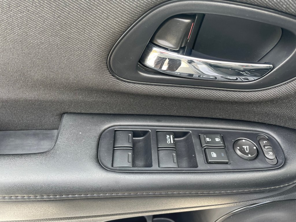 2020 Honda HR-V LX in COLDBROOK, Nova Scotia - 8 - w1024h768px