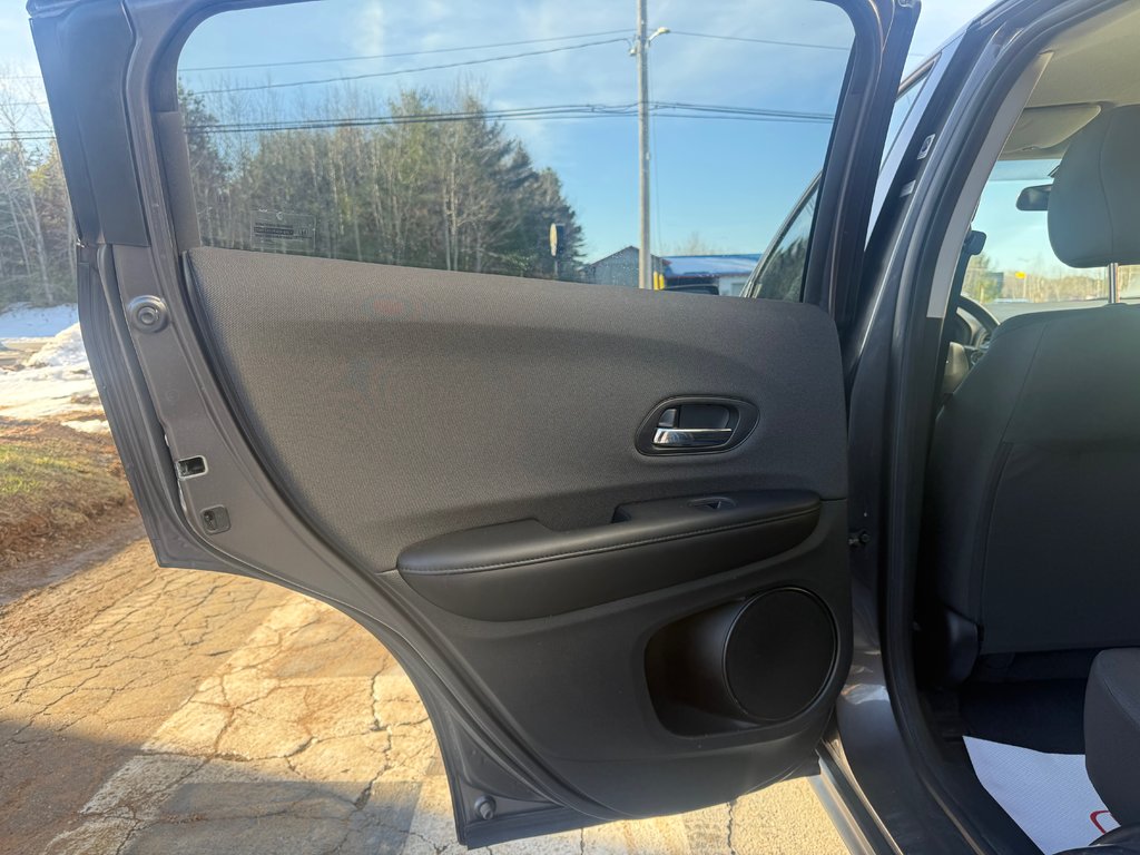 2020 Honda HR-V LX, Keyless entry, remote start, backup camera in Kentville, Nova Scotia - 12 - w1024h768px