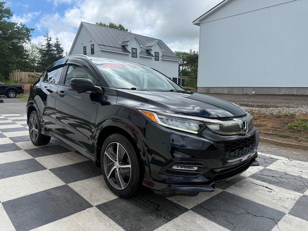 2020 Honda HR-V Touring, keyless entry, backup camera, Bluetooth in Kentville, Nova Scotia - 3 - w1024h768px