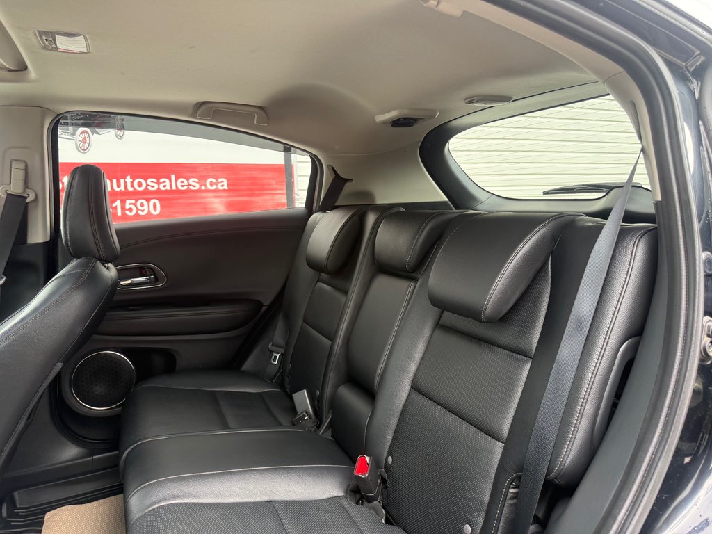 2020 Honda HR-V Touring, keyless entry, backup camera, Bluetooth in Kentville, Nova Scotia - 15 - w1024h768px