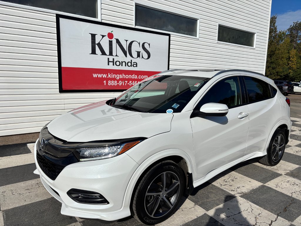 2021  HR-V Touring - reverse/blind spot cameras, dual climate in COLDBROOK, Nova Scotia - 1 - w1024h768px