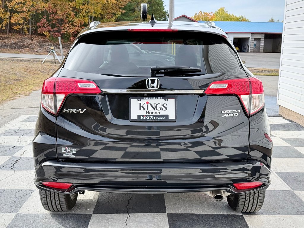 2021 Honda HR-V Touring | Sunroof, Lane Assist, Reverse Camera, BT in COLDBROOK, Nova Scotia - 5 - w1024h768px