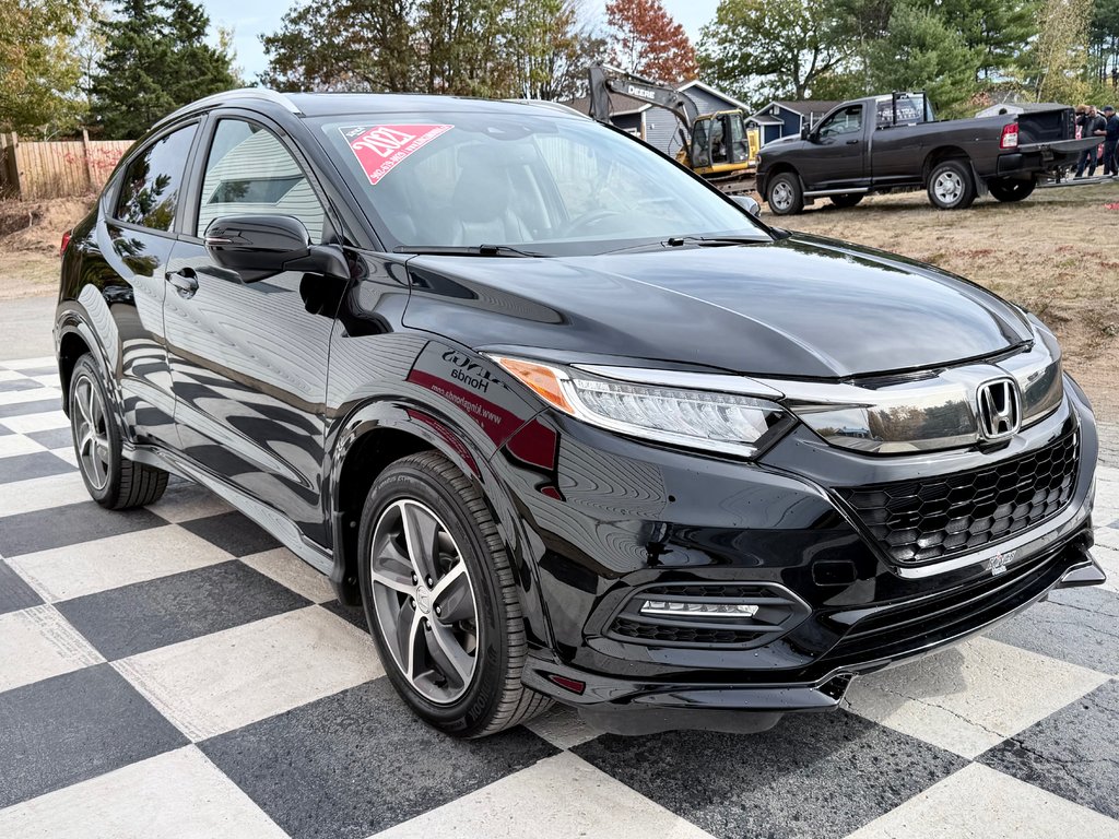 2021 Honda HR-V Touring | Sunroof, Lane Assist, Reverse Camera, BT in COLDBROOK, Nova Scotia - 3 - w1024h768px