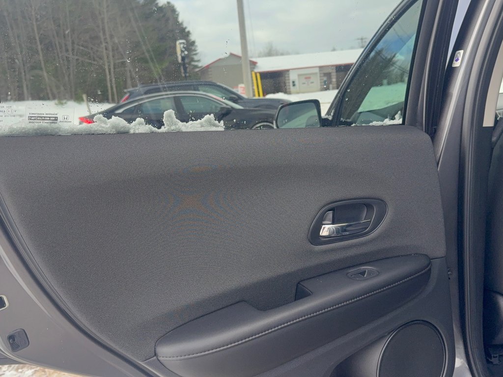 Honda HR-V LX, keyless entry, backup camera, Bluetooth 2021 à Kentville, Nouvelle-Écosse - 14 - w1024h768px