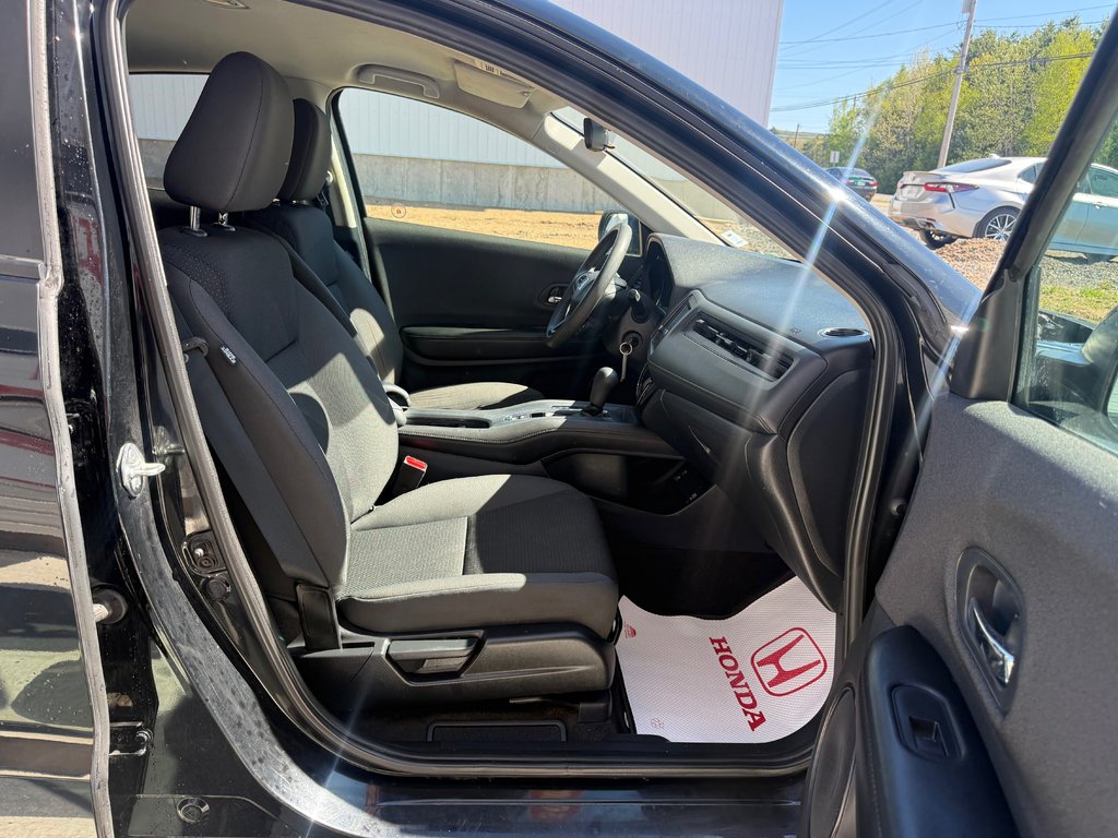 2021 Honda HR-V LX, keyless entry, backup camera, Bluetooth in Kentville, Nova Scotia - 19 - w1024h768px
