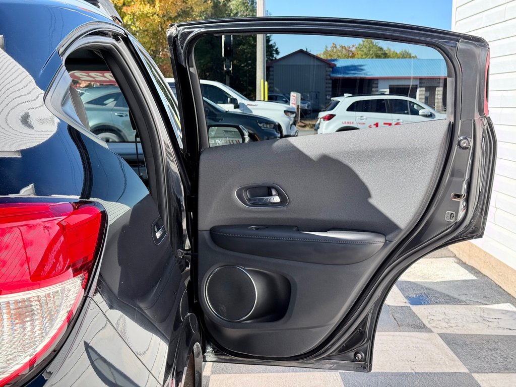 2022 Honda HR-V Sport | AWD, Lane Assist, Heated Seats, Sunroof in COLDBROOK, Nova Scotia - 23 - w1024h768px