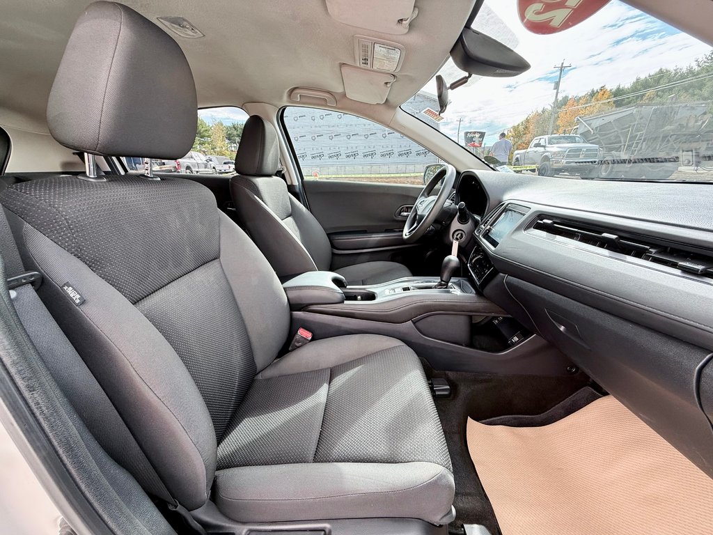 2022 Honda HR-V LX | Heated Seats, Bluetooth Hands-Free Controls in COLDBROOK, Nova Scotia - 23 - w1024h768px