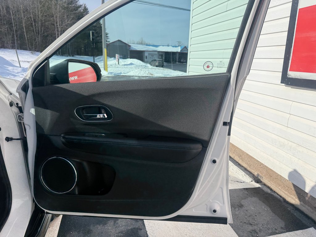 2022 Honda HR-V Sport, Keyless entry, backup camera in COLDBROOK, Nova Scotia - 19 - w1024h768px