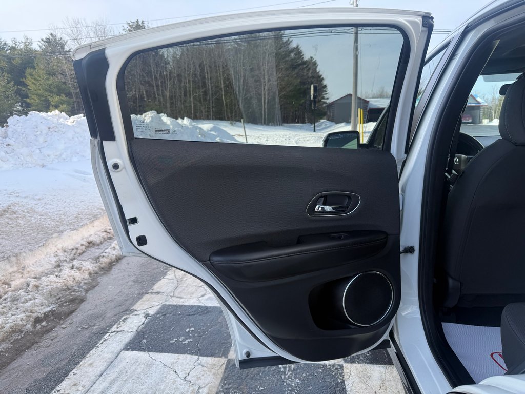 2022 Honda HR-V Sport, Keyless entry, backup camera in COLDBROOK, Nova Scotia - 14 - w1024h768px